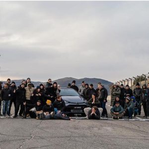 Foto de equipo después de rodaje con Dron FPV para Toyota. Servicio de filmación con drones Portugal